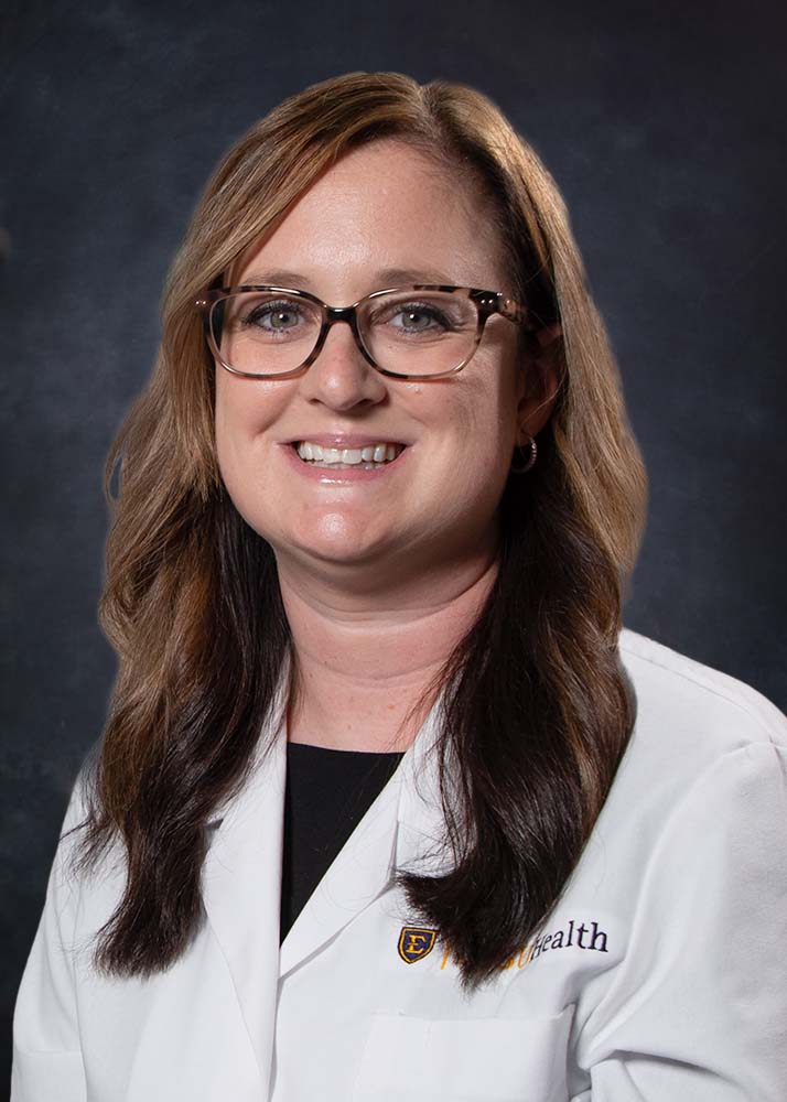 Photo of Heather Shelton, N.P.